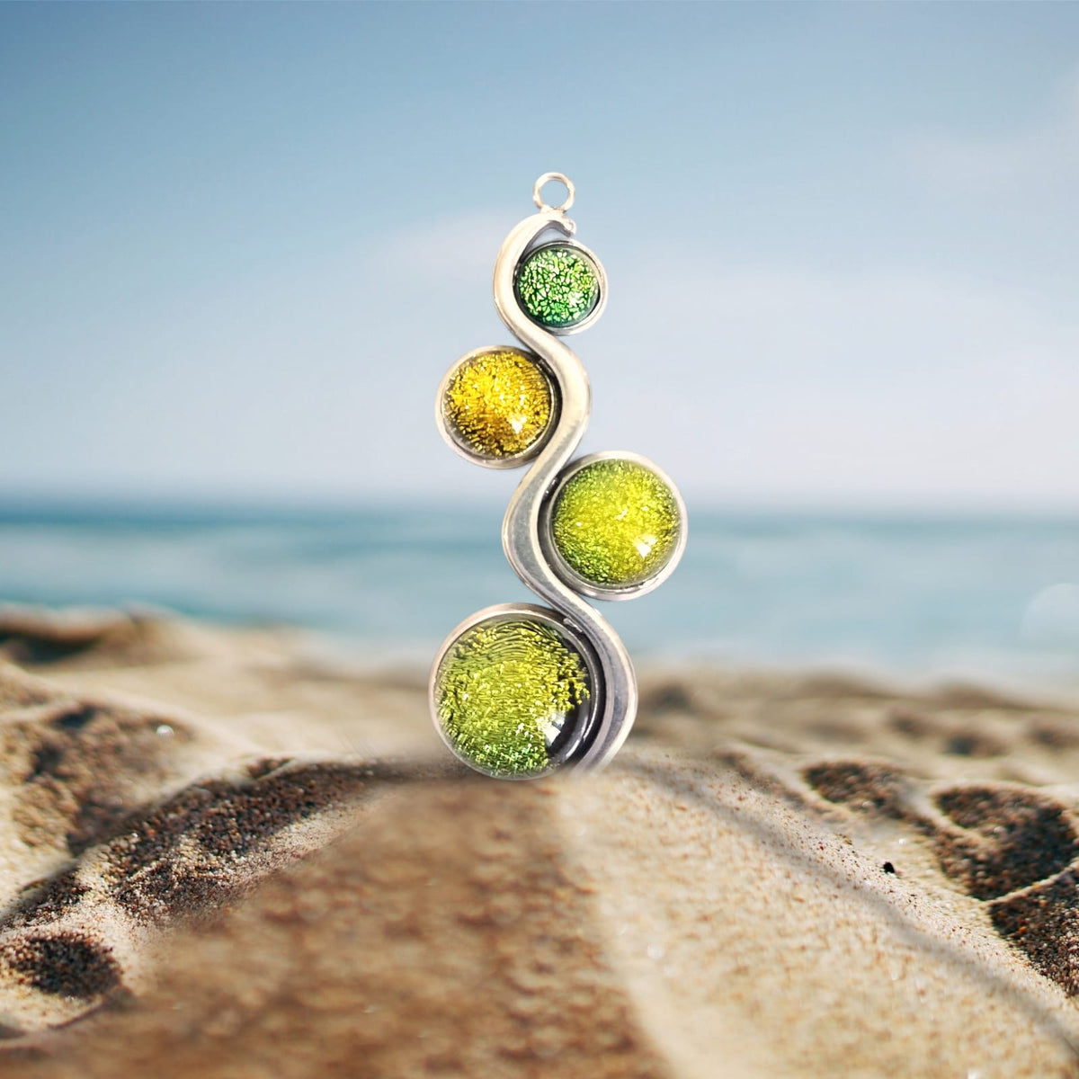 GALAXY SPARKLE NECKLACE GLASS PENDANT 4 PEARLS STEEL