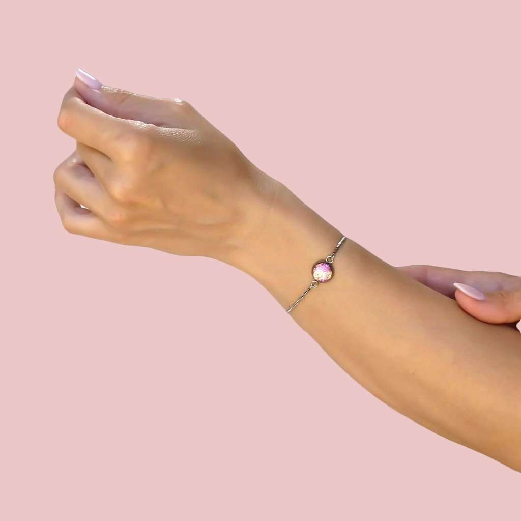 BRACELET PARME ~ LIGHT GREEN | ST. STEEL | PERFECT FIT | REFLET[proBRACELET PARME ~ LIGHT GREENduct_vendor]MicrocosmosPRODUCT INFORMATION

Exclusive Microcosmoses Glass Reflet™
Base: Stainless Steel Perfect Fit adjustable slide closure up to 9", 22 cm.

Bracelet chain thickness 2 mmBRACELET STEEL