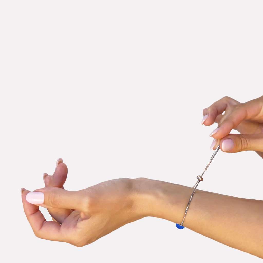 BRACELET VERT DE BLEU ~ TEAL | ST. STEEL | PERFECT FIT | REFLET[proBRACELET VERT DE BLEU ~ TEALduct_vendor]MicrocosmosPRODUCT INFORMATION

Exclusive Microcosmoses Glass Reflet™
Base: Stainless Steel Perfect Fit adjustable slide closure up to 9", 22 cm.

Bracelet chain thickness 2 mmBRACELET STEEL