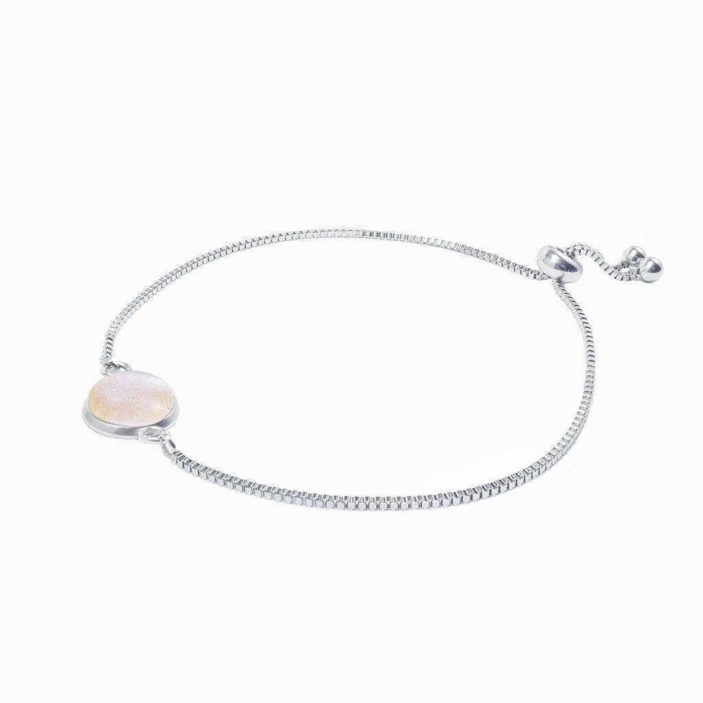 BRACELET IRIDESCENT WHITE | ST. STEEL | PERFECT FIT | REFLET[proBRACELET IRIDESCENT WHITEduct_vendor]MicrocosmosPRODUCT INFORMATION

Exclusive Microcosmoses Glass Reflet™
Base: Stainless Steel Perfect Fit adjustable slide closure up to 9", 22 cm.

Bracelet chain thickness 2 mmBRACELET STEEL