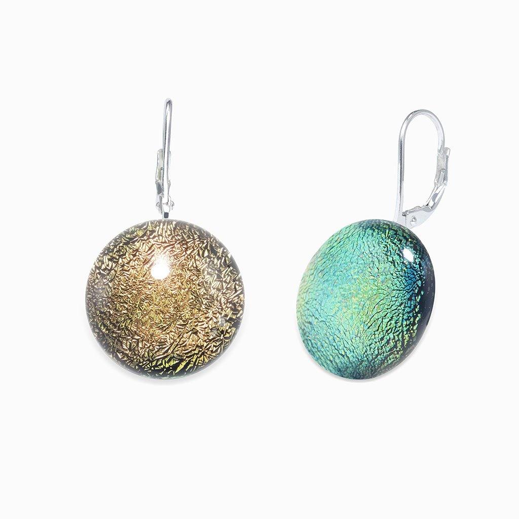 EARRINGS COPPER ~ GREEN BOKEH | ECLIPSE | SILVER 925 | REFLET[proEARRINGS COPPER ~ GREEN BOKEHduct_vendor]MicrocosmosPRODUCT INFORMATION

Exclusive Microcosmoses Glass Reflet™
Base: Sterling Silver 925
Bead size: From 12 mm / 0.5"


Free Gift Box 


The  Microcosmoses Reflet EclipsEARRINGS GLASS REFLET