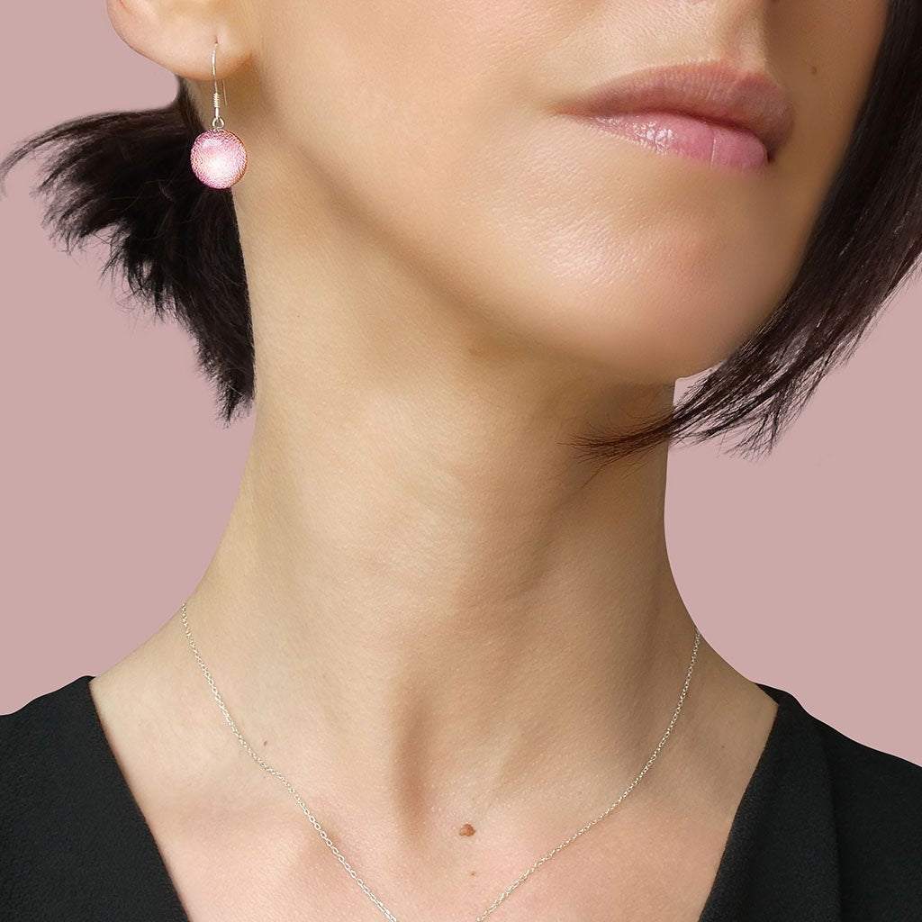 EARRINGS PARME ~ LIGHT GREEN | ECLIPSE | SILVER 925 | REFLET[proEARRINGS PARME ~ LIGHT GREENduct_vendor]MicrocosmosPRODUCT INFORMATION

Exclusive Microcosmoses Glass Reflet™
Base: Sterling Silver 925
Bead size: From 12 mm / 0.5"


Free Gift Box 


The  Microcosmoses Reflet EclipsEARRINGS GLASS REFLET