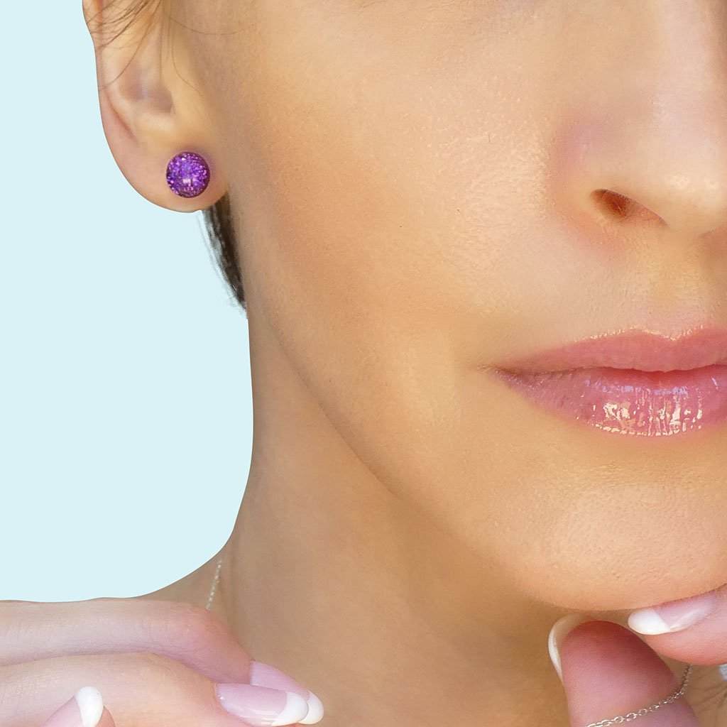 EARRINGS VIOLET ~ EMERALD | ECLIPSE | STUD | REFLET[proEARRINGS VIOLET ~ EMERALDduct_vendor]MicrocosmosPRODUCT INFORMATION

Exclusive Microcosmoses Glass Reflet™
Base: Sterling Silver 925 ~ Stainless Steel
Bead size: From 8 to 10 mm  / From 0.3" to 0.4"


Free Gift BoEARRINGS GLASS REFLET