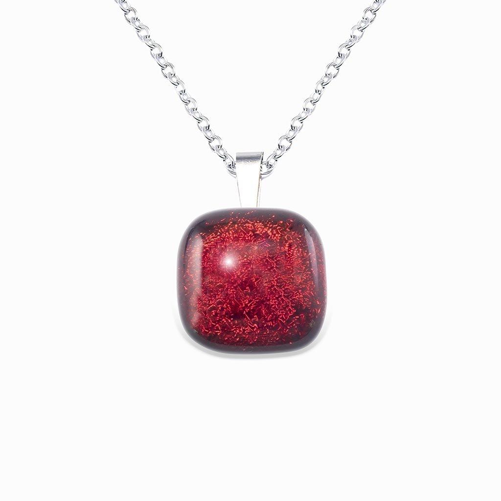 NECKLACE RED RUBY | SQUIRCLE | REFLET[proNECKLACE RED RUBYduct_vendor]MicrocosmosPRODUCT INFORMATION

Exlusive Microcosmoses Glass Reflet
Bead size length: 14 mm / 0.55" |  width: 14 mm / 0.55"

Base chain: Sterling Silver 925 ~ Stainless Steel 
NECKLACE