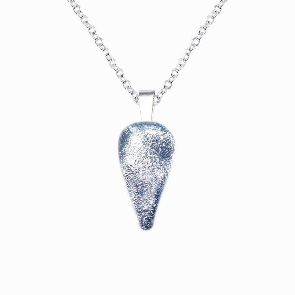 NECKLACE SILVER PEARL ~ AQUA | DROP | REFLET[proNECKLACE SILVER PEARL ~ AQUAduct_vendor]MicrocosmosPRODUCT INFORMATION

Exlusive Microcosmoses Glass Reflet
Bead size length: 20 mm/ 0.8" |  width: 12 mm/ 0.5"

Base chain: Sterling Silver 925 ~ Stainless Steel 
ChaiNECKLACE