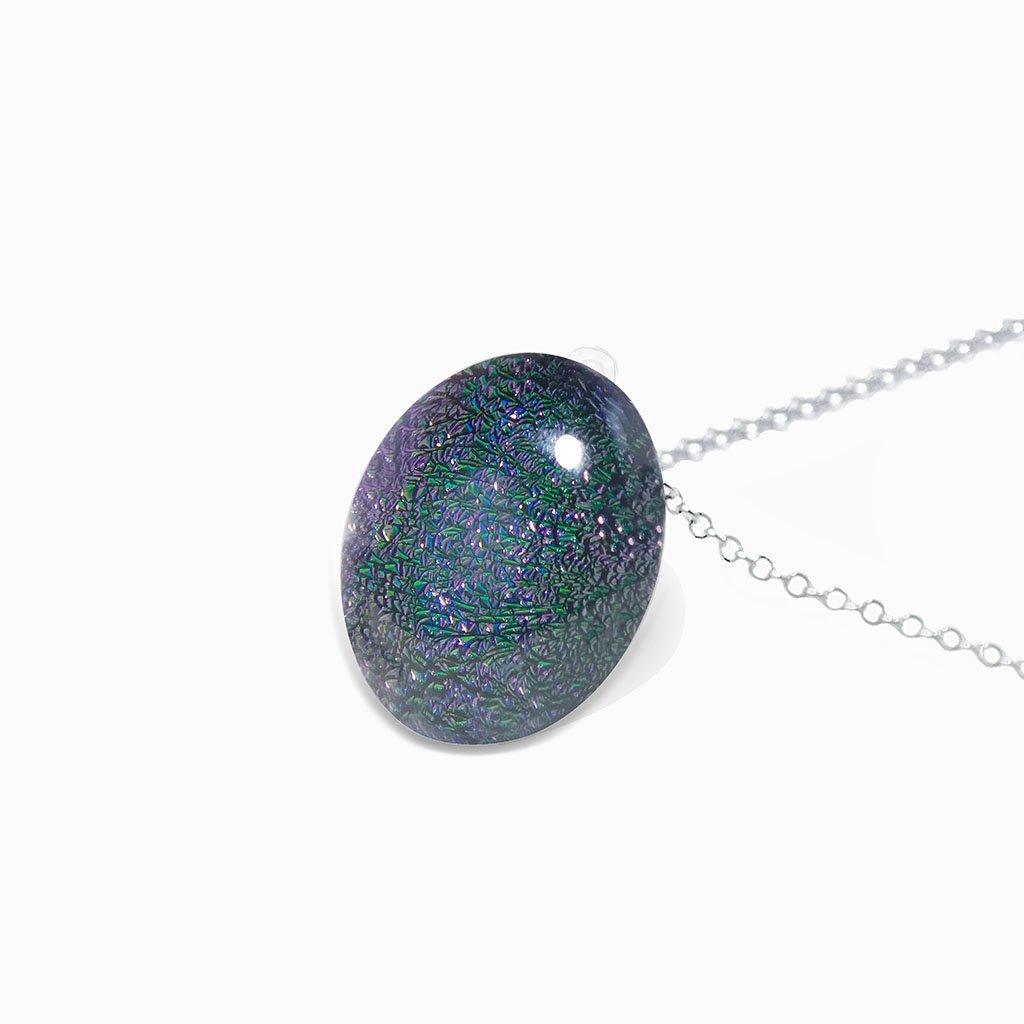 NECKLACE VIOLET ~ EMERALD | ECLIPSE | REFLET[proNECKLACE VIOLET ~ EMERALDduct_vendor]MicrocosmosPRODUCT INFORMATION

Exlusive Microcosmoses Glass Reflet
Bead size: 14 mm / 0.55"

Base chain: Sterling Silver 925 ~ Stainless Steel 
Chain thickness: 1 mm (St.SilveNECKLACE