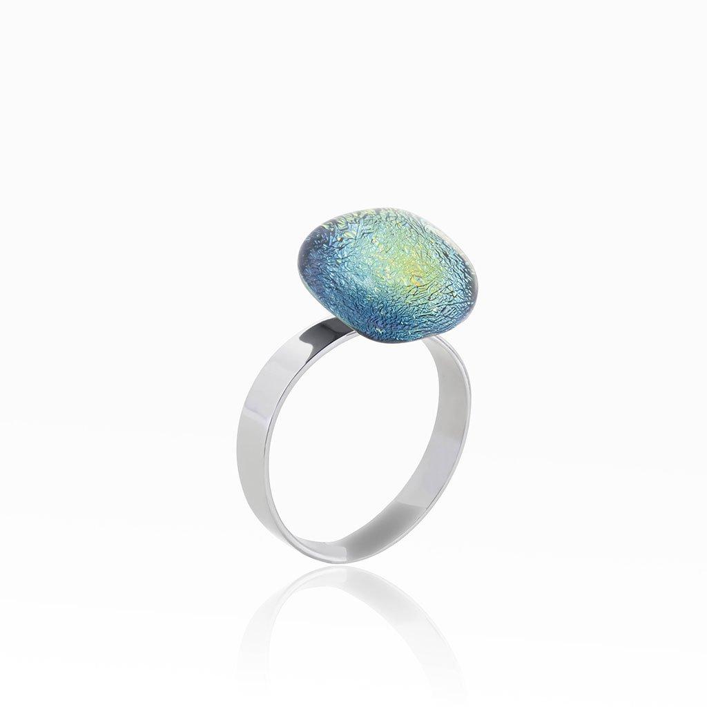 RING ORANGE GOLD ~ CRYSTAL GREEN | SQUIRCLE | REFLET[proRING ORANGE GOLD ~ CRYSTAL GREENduct_vendor]MicrocosmosPRODUCT INFORMATION

Exclusive Microcosmoses Glass Reflet™
Base: Stainless Steel 
Bead size length: 12~14 mm / 0.47"~0.55" |  width: 12~14 mm / 0.47"~0.55"


Free GiRINGS GLASS REFLET